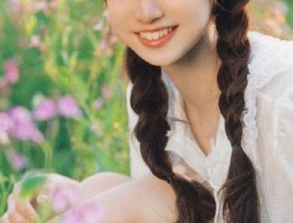 丝慕GIRL – 喵小酱丝袜魅力写真，高清照片中的细腻与风情，让人心神向往
