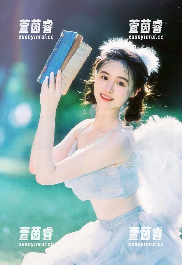 丽柜 - 心心浴室的最新写真图片大放送，带你感受别样的艺术之美