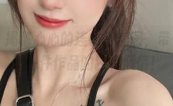 丽柜 – 揭秘心心的连衣裙套图，带你领略每一件作品的独特风情！