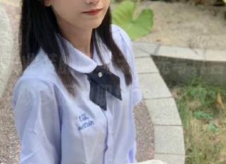丽柜 – 职业装的璐璐无圣光写真合集，展现多面的职场女性魅力