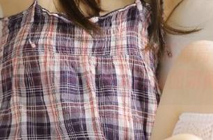 丽柜 – 立即下载英子女王的高清高清写真，捕捉她每一个令人心动的瞬间！