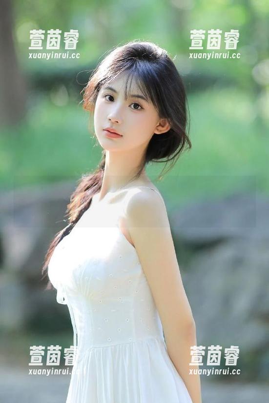 微密圈 - 于芷晴甜心图册全新升级，最新作品带来视觉冲击