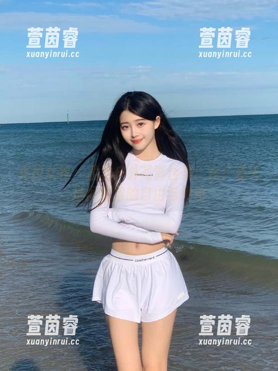 克拉女神-孟君 克拉女神 - 孟君户外写真合集:在广袤天地间绽放的自由与灵动