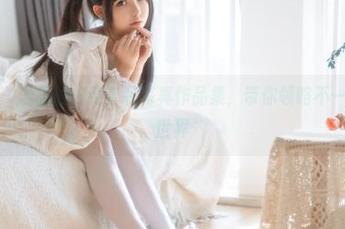 克拉女神 – 盈盈的创意套装写真作品集，带你领略不一样的时尚世界