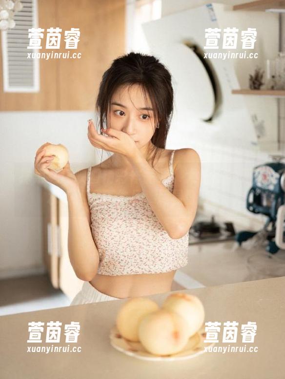 兔玩映画 探索兔玩映画精彩作品集:大长腿的死库水姐姐写真作品,尽显青春活力