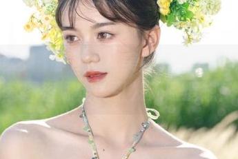 南国足艺 – 静儿黑丝美脚诱惑大合集，这套图资源定能引发无限遐想！