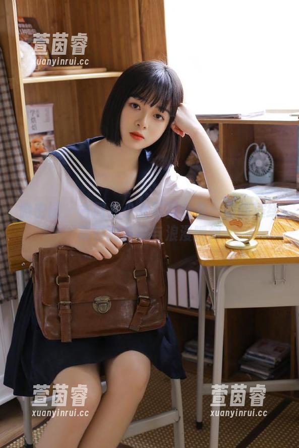 微密圈 - 古阿扎少女写真合集：倾情演绎青春的俏皮与浪漫瞬间