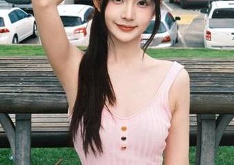 微密圈 – 周妍希《灰丝》写真限时免费，下载链接已准备好！