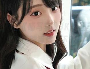 独特魅力尽在《喵写真》JK黑丝美足秀，极致美图等你来下载！