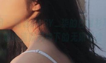 嗲囡囡 – 观看BABY_柒的白衬衫写真，领略清新风格下的无限可能