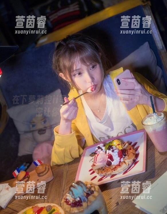 在下萝莉控ii写真作品揭秘：原图中的秘密让你重新定义美与艺术！