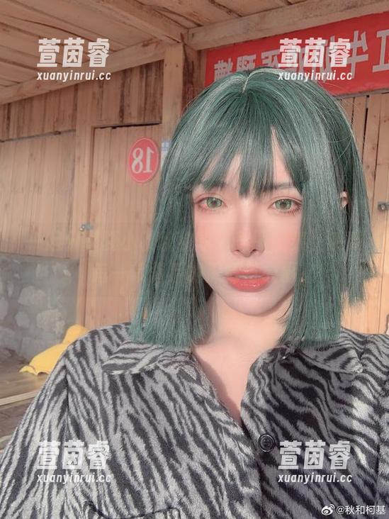 一起分享夏小秋秋秋双人美图图集，感受每一帧背后的深情与故事