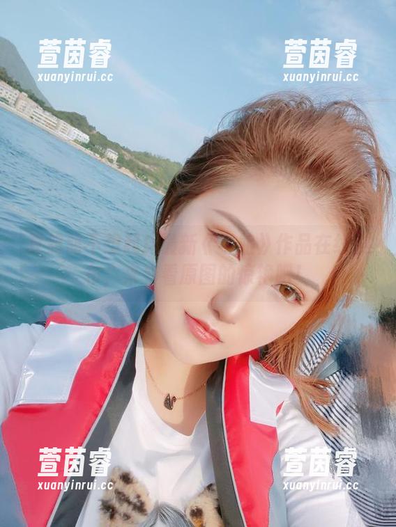 夏鸽鸽不想起床最新《学姐》作品在线发布，来看看原图的惊艳吧！