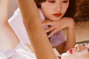 头条女神 – 钟晴定制写真：小萝莉也能华丽转身为御姐的真实写照