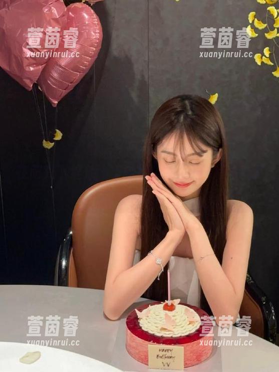 在阳光下绽放，宋哈娜(송하나)户外图包资源轻松获取！