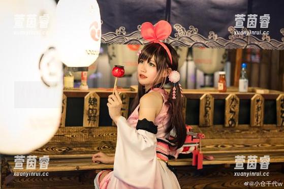 从小仓千代w的微博图中获取福利，细腻原图展现她的独特风格