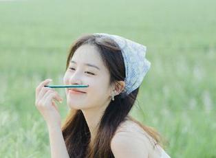 尤果网 – 李宝儿泳装合集：每一幅图集都是缤纷夏日的写照