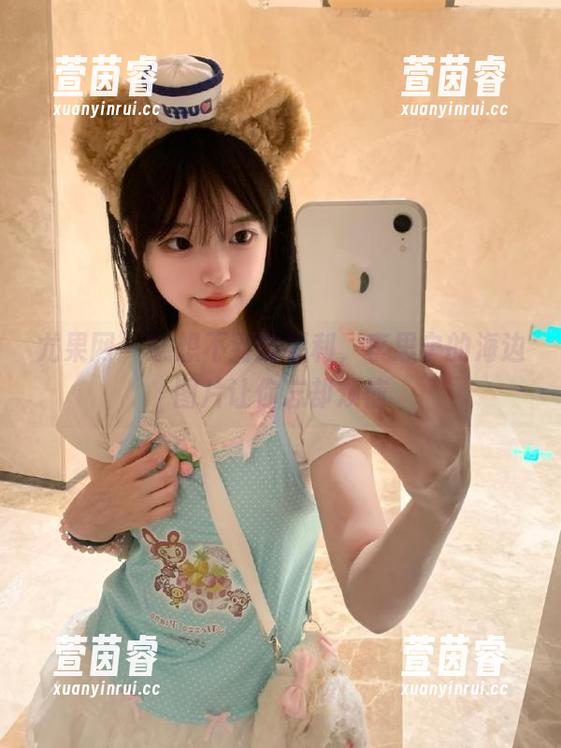 尤果网-李思宁 尤果网 - 意想不到的福利,李思宁的海边图片让你忘却烦恼