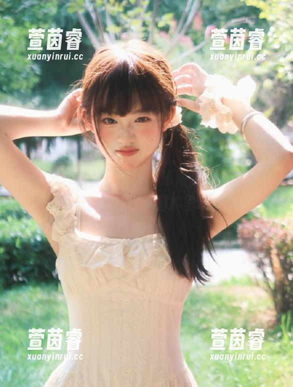 尤蜜荟 - 感受“icy猪姐姐”的个性魅力，独特写真图片呈现