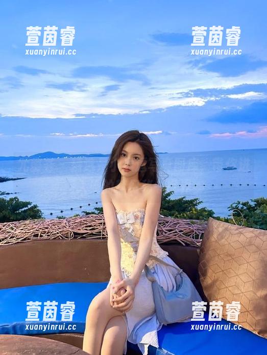 尤蜜荟-是小逗逗 尤蜜荟 - 精选是小逗逗写真图库,带你进入她的梦幻秘书世界