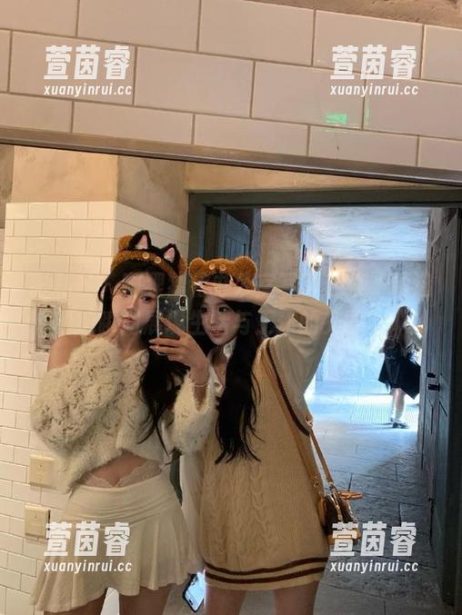 影私荟-啊狸 影私荟 - 啊狸独特办公室写真合集,精选瞬间展现生活与工作的交融