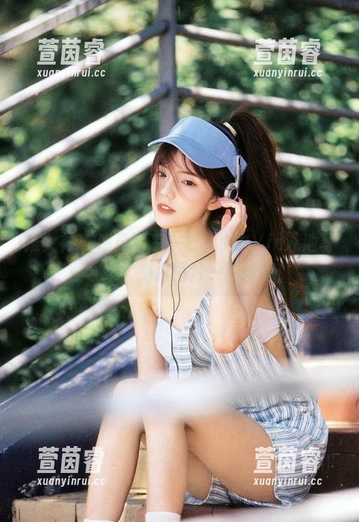推女神-小九Vin 推女神 - 感受清凉一夏,小九Vin泳池写真合集,免费图片一键获取!