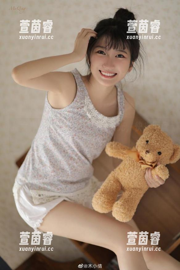 推女神-张美荧 推女神 - 张美荧美脚写真曝光,快来网盘下载高清大图!