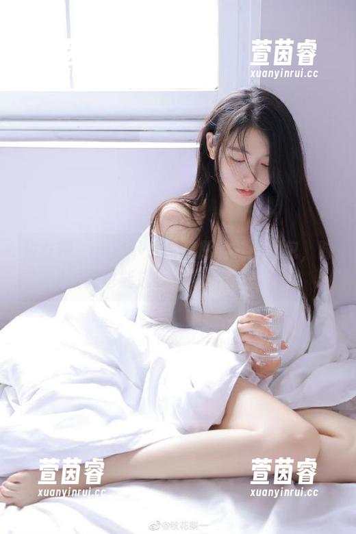 推女神 - 免费下载谭晓彤的礼服图包，时尚素人也能成为网红的秘密武器！