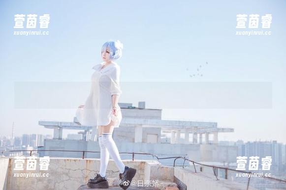 日奈娇 重温日奈娇姐姐的经典写真,观看原图感受她的时尚风格