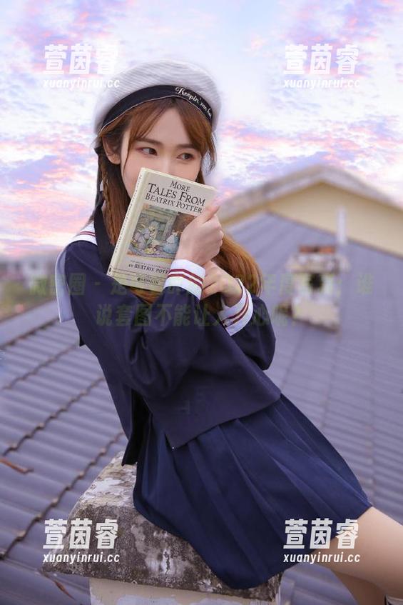 微密圈 - 是可馨吖的2022年度写真：谁说套图不能让人开心呢？