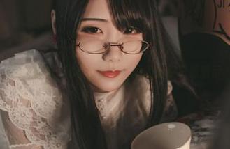 图库精选：晓美妈白色主题的最新资源展示