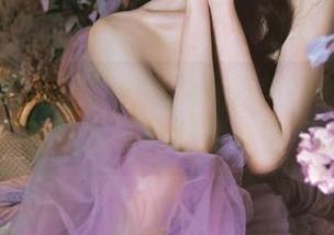 森萝财团 – 沉醉于Aika的美脚艺术：精选写真集展现迷人风姿