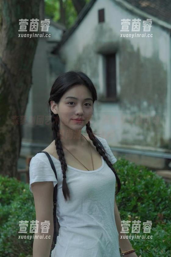 森萝财团 森萝财团艺术图库分享,黑丝免女郎引领时尚潮流新风尚