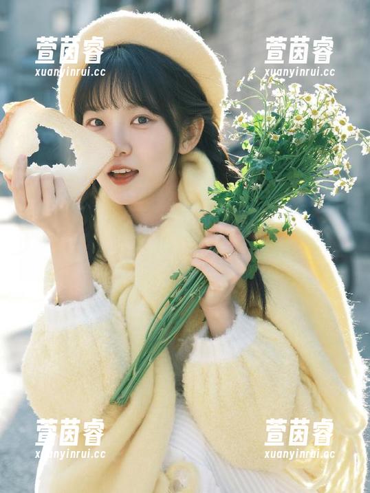 模范学院 - 南晓梦泳池私房原图大公开，清新脱俗的绝美缔造！