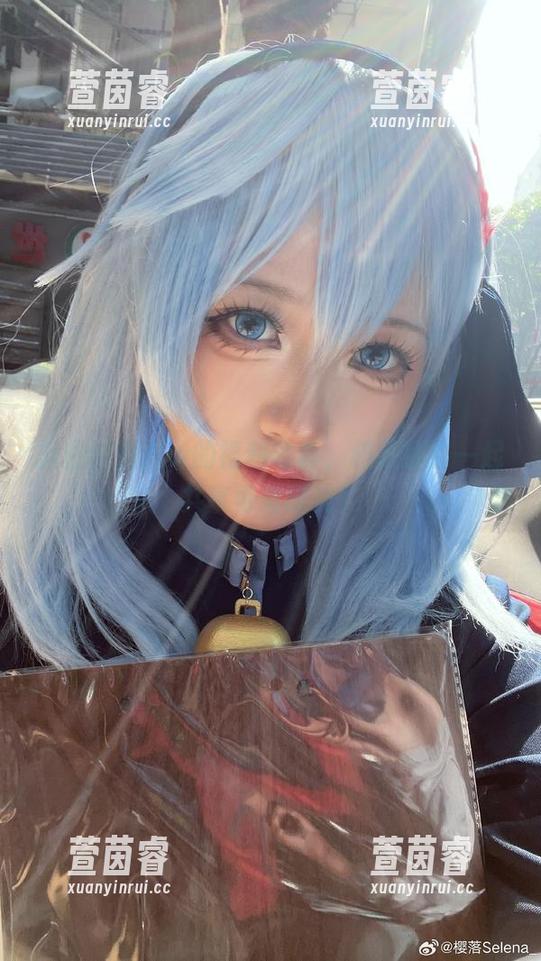 樱落酱w 抓住樱落酱w的福利写真,和鲟睡衣一起共享可爱时光!