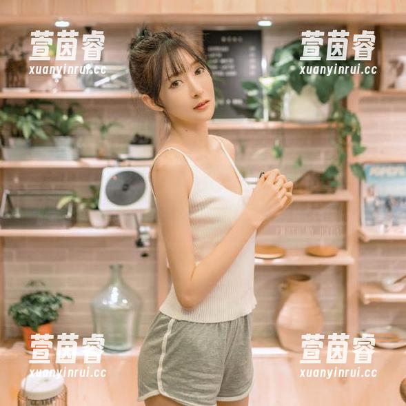 爱蜜社-LindaLinda 爱蜜社 - 徜徉于LindaLinda的世界:长腿美图图集,感受视觉盛宴与时尚碰撞