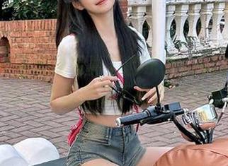 爱蜜社 – 无圣光写真下的乐薇Vivi：每个角度都让美脚充满了故事与诱惑！