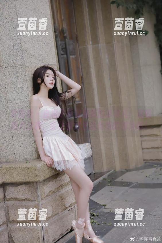 爱蜜社 - 白裙子系数极高的冰冰儿：这组图片分享，会让你对生活有新的期待哦！