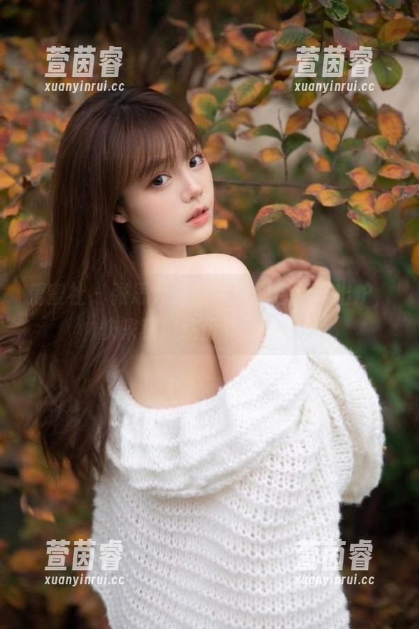 爱蜜社-张思允 爱蜜社 - 张思允泳装写真图包新鲜出炉,快来获取这份夏日风情!