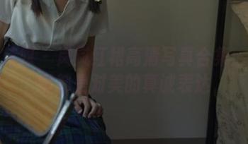 物恋传媒 – 岚岚红裙高清写真合集：每一幅都是对美的真诚表达
