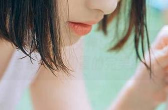 微密圈 – 森林中的女神：猪小七私房作品与吊带黑胸罩的完美结合