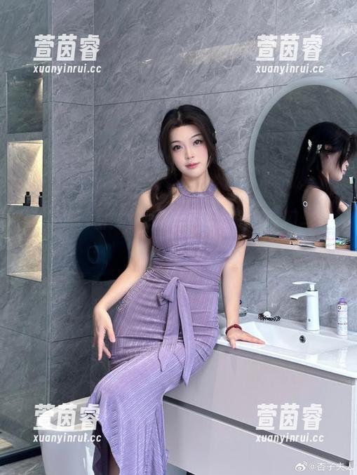 经典高清白烨烨睡衣作品，演绎梦幻与真实的无缝连接
