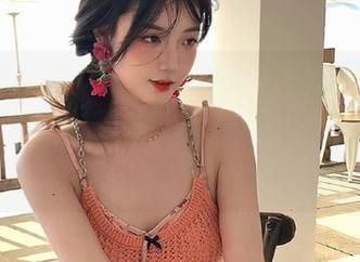 秀人网 – 探索Candy糖糖的裤里丝世界：精致写真套图展现女性优雅与个性的完美演绎