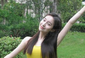 秀人网 – 超级可爱的K8傲娇萌萌Vivian奶牛精选美图，看看她如何撩拨你的心！