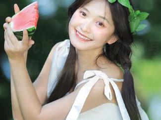 秀人网 – Nic妮可可的独特瑜伽写真合集，网盘分享带你领略美丽！