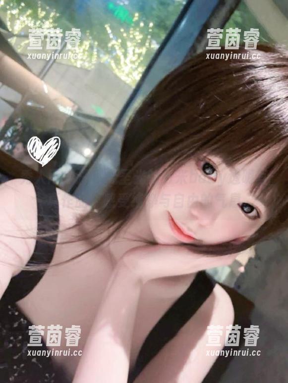 秀人网-七米baby 秀人网 - 体验无圣光的七米baby透明写真作品,感受纯净与自由的气息