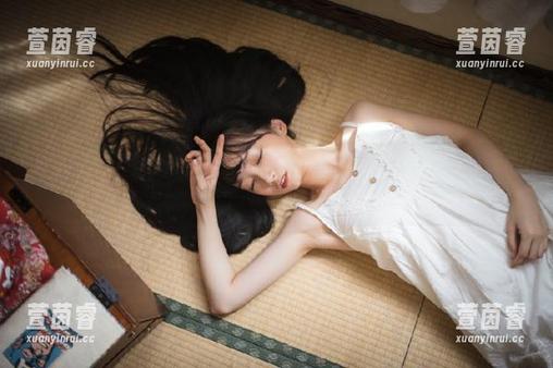 秀人网-冷月yuer 秀人网 - 冷月yuer的夏日写真套图来了,最新一季让你瞬间从冬眠模式切换成日光浴!