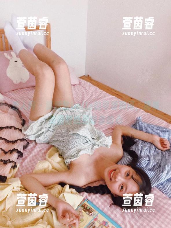 秀人网 - 媛媛酱belle的可爱瞬间，精美美图壁纸温暖你的心