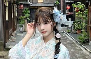 秀人网 – 最新岁小岁制服图集，带你领略她个性十足的时尚表达！