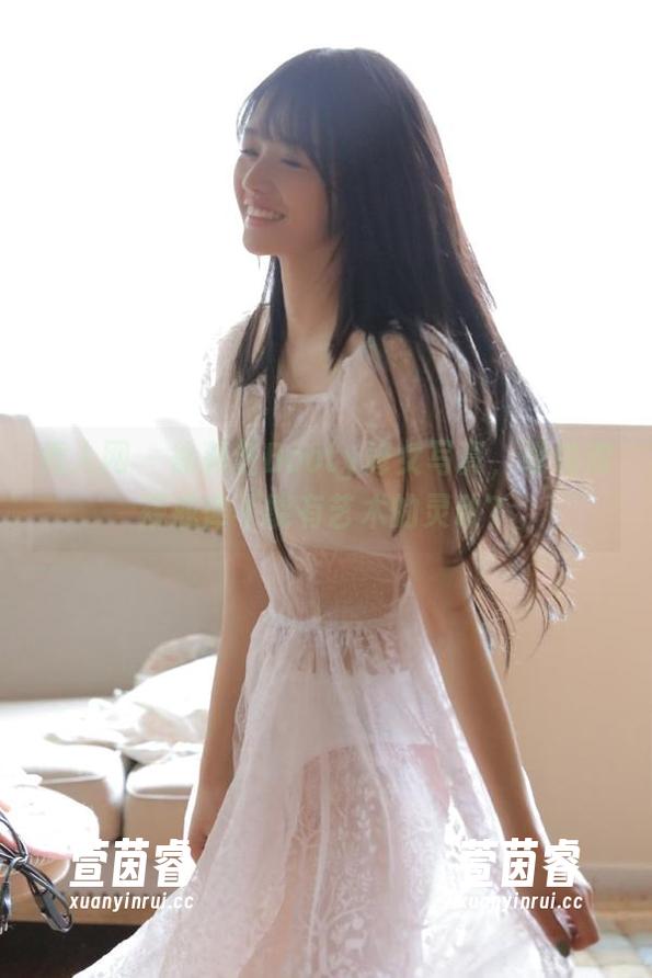 秀人网-徐莉芝Booty 秀人网 - 徐莉芝Booty修女写真,谁说清规戒律不能有艺术的灵动?